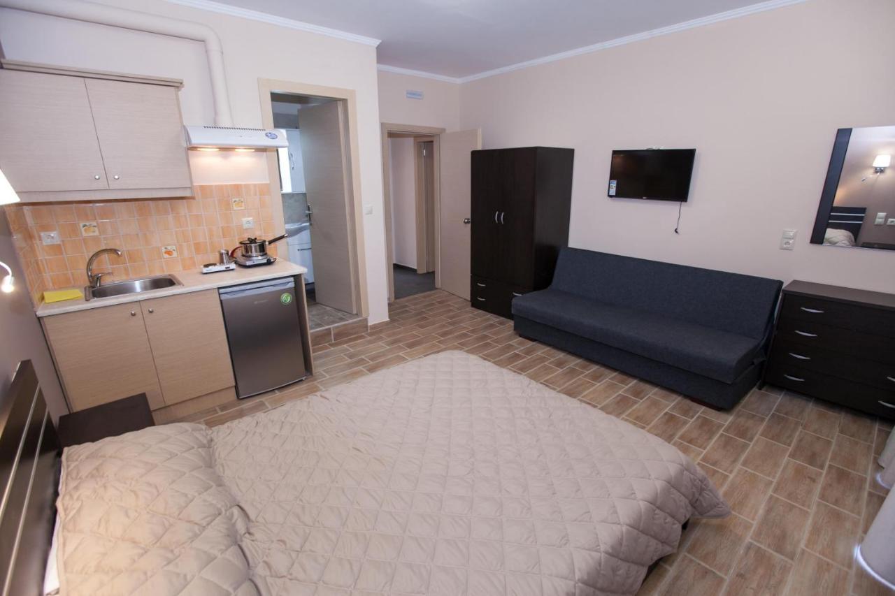 Vista Del Mare Rooms Нафплион Екстериор снимка